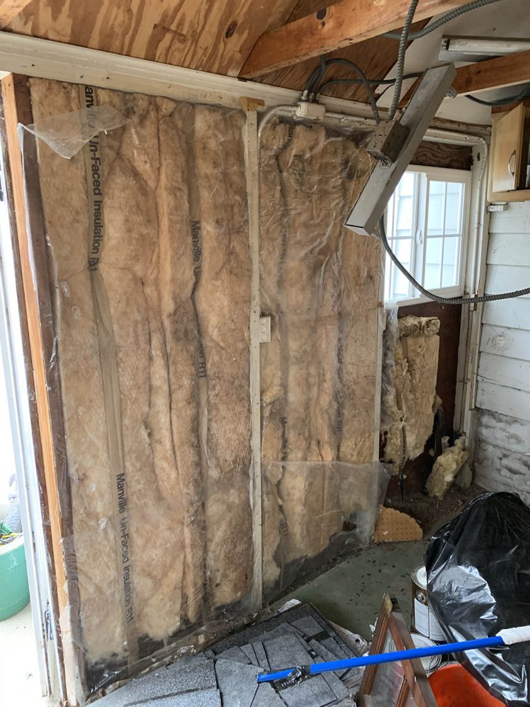Shed - old insulation to remove