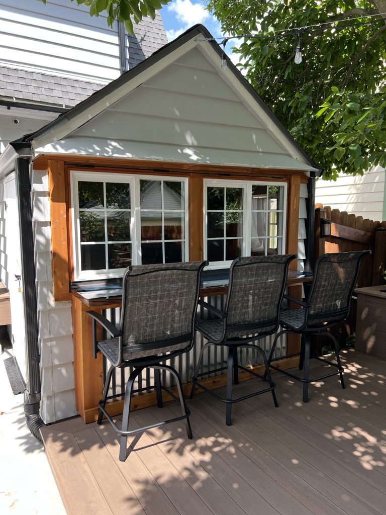 Tin front with chairs